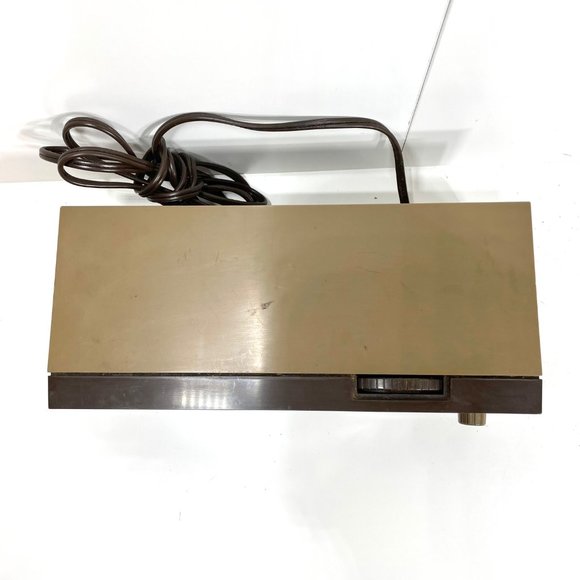 Vintage 1973 RCA AM Radio Table Model RZA203T Brown *Tested* - Picture 5 of 12